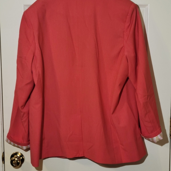 Plus, size dark pink color blazer - Picture 2 of 3